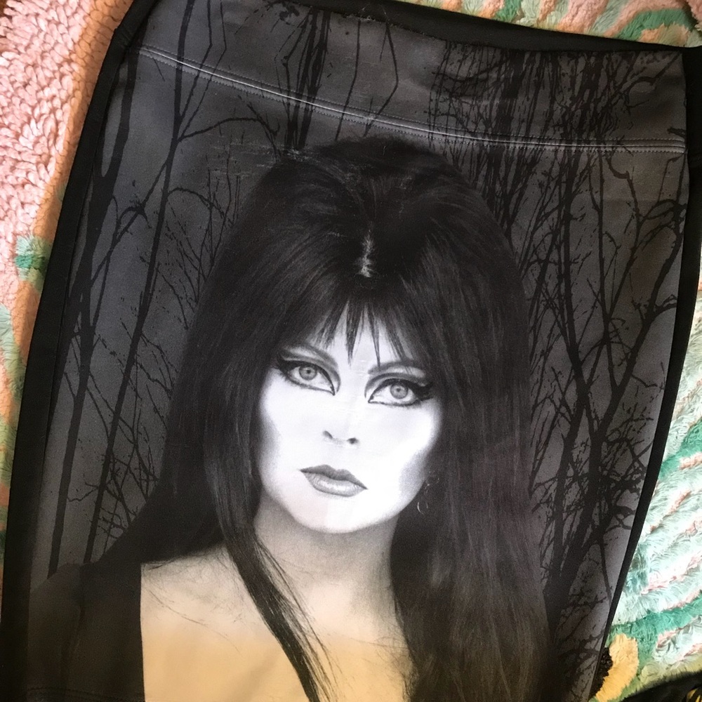 Kreepsville 666 Elvira Mini Skirt Small